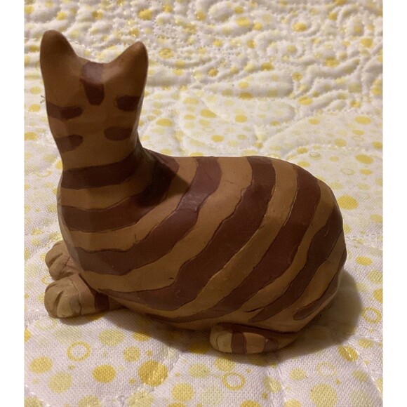 Blossom Bucket Suzi Yellow Tabby Stripped Resign Cat Collectible Figure Cute - Picture 2 of 13